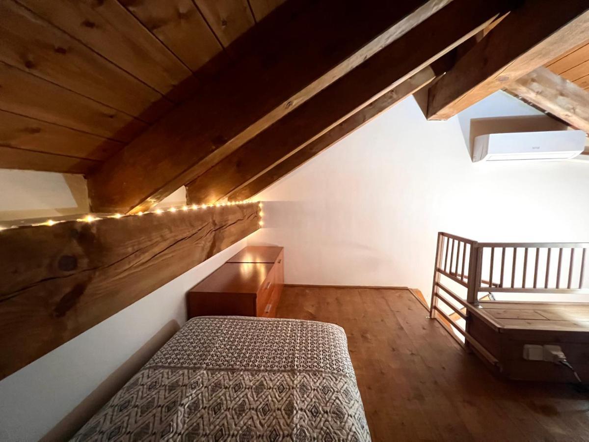 La Buhardilla De Baro - L'Amfitriona Apartment Екстериор снимка