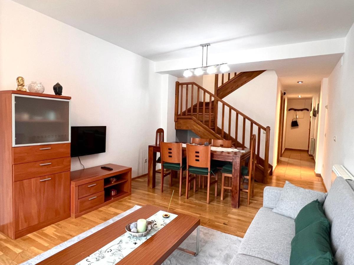 La Buhardilla De Baro - L'Amfitriona Apartment Екстериор снимка