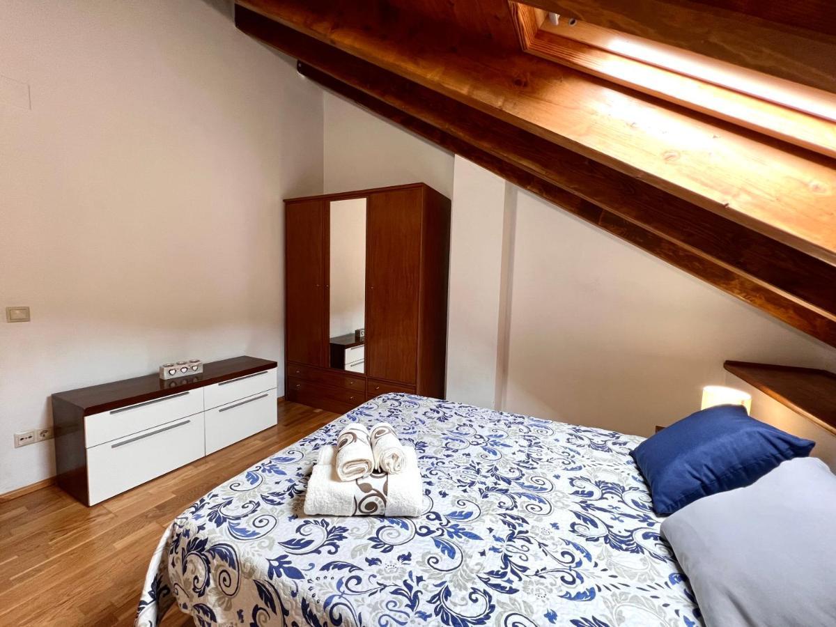 La Buhardilla De Baro - L'Amfitriona Apartment Екстериор снимка